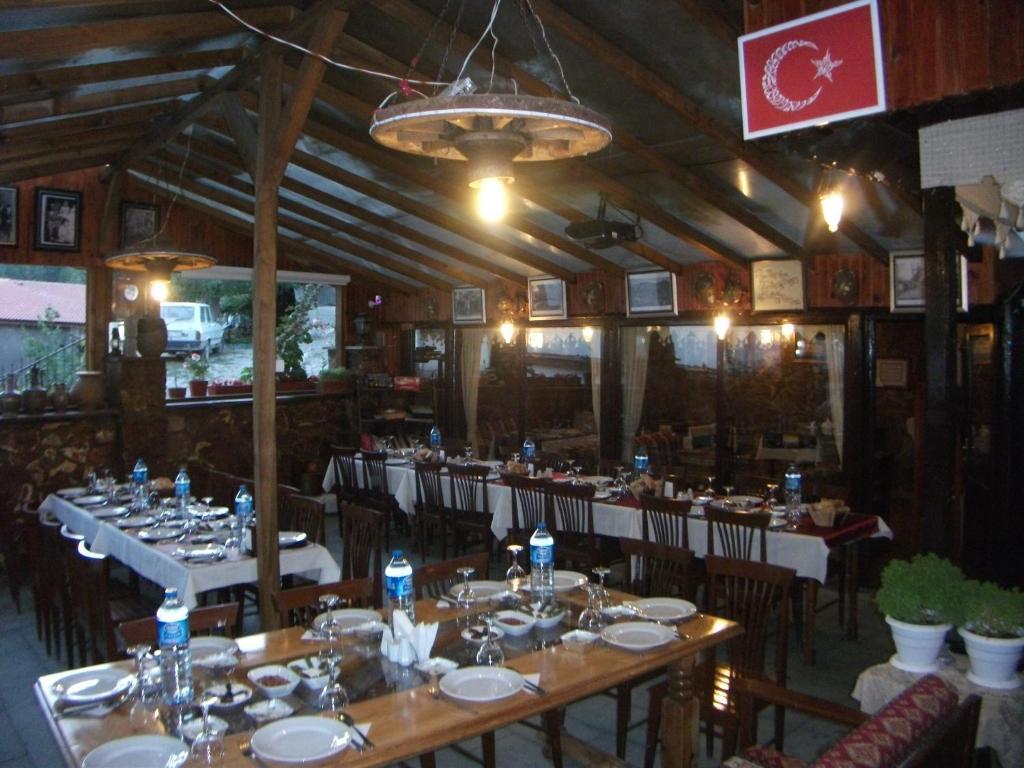 Haci Abdullahlar Konagi Hotel Mudurnu Luaran gambar